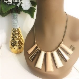 Peach Gold & Tan Costume Jewelry Necklace